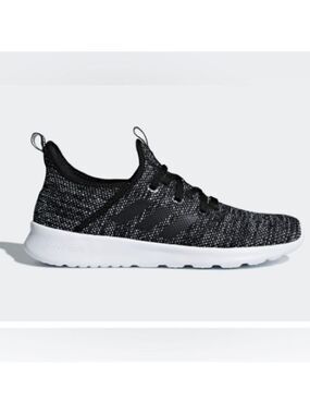 68. Adidas Ladies Cloudfoam Sneakers. Sz 9